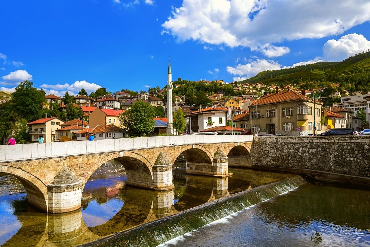 Three-day and Sarajevo